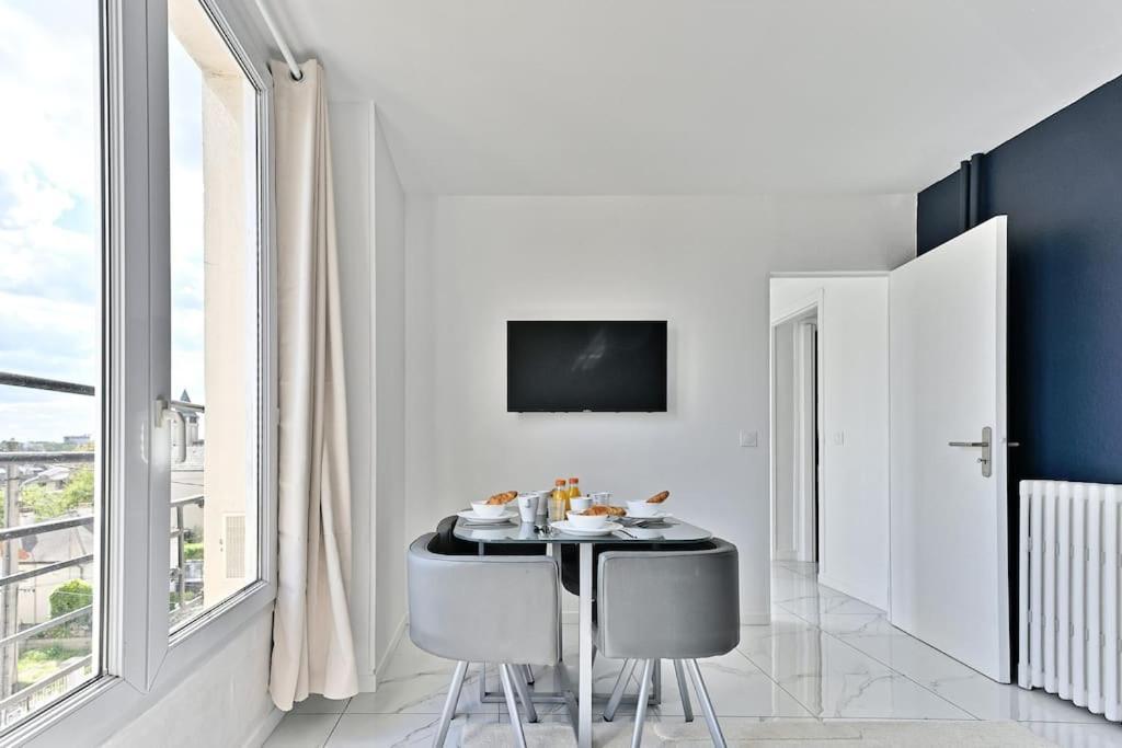 Magnifique 2 Pieces Aux Portes De Paris Gagny Exterior photo